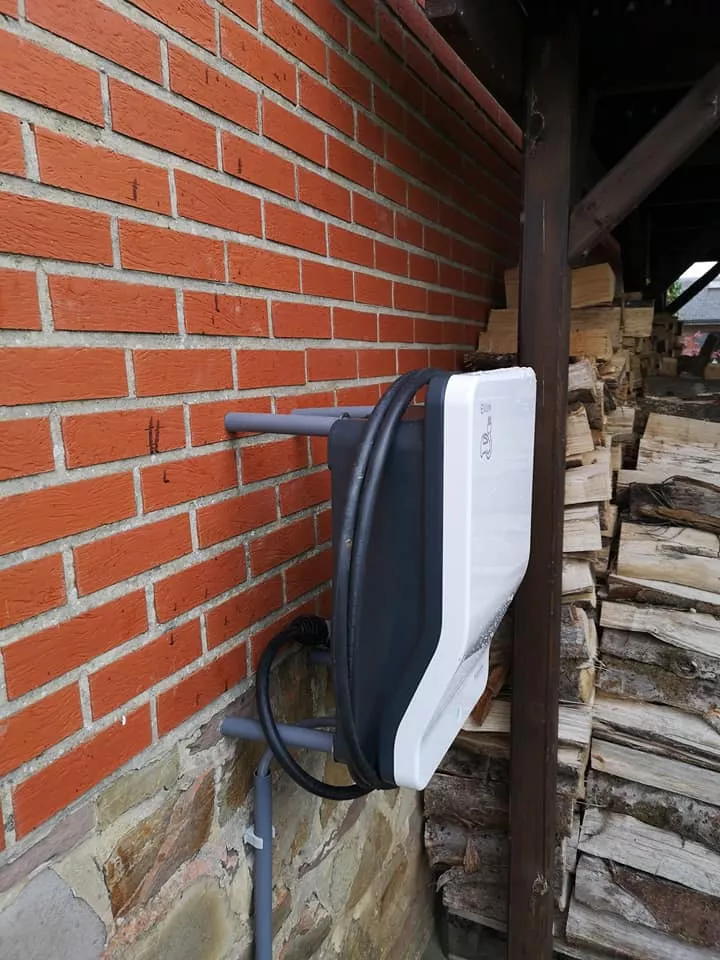 Borne de recharge électrique